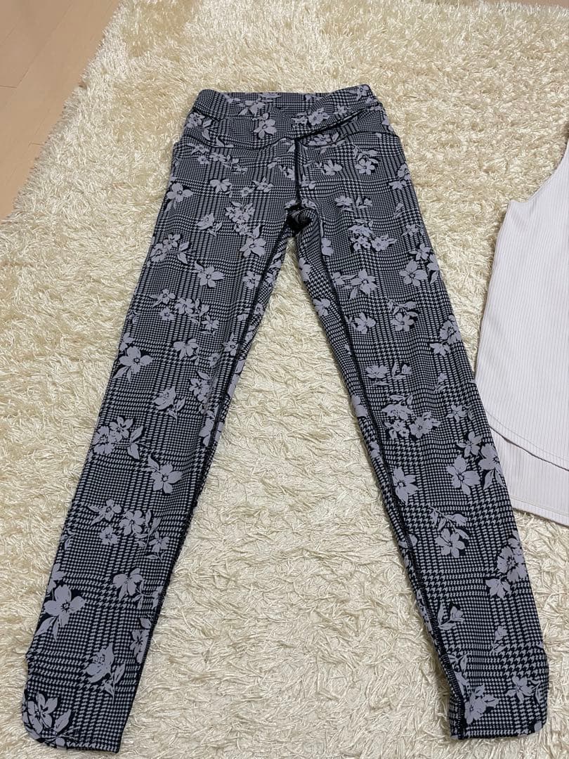 SUKALA】チェックセパレートツイストタンクトップ ウエストクロスレギンスM