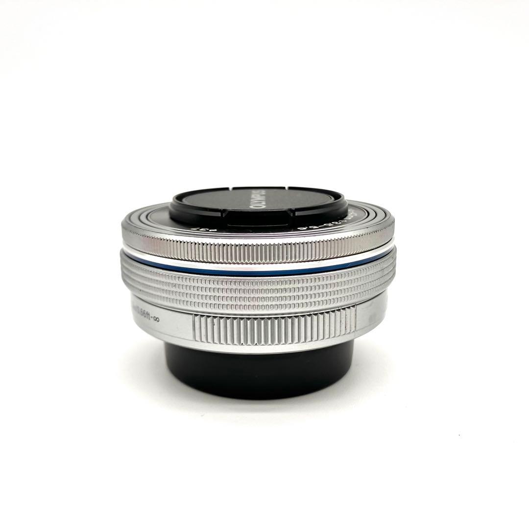 電動パンケーキレンズ　OLYMPUS 14-42mm F3.5-5.6 シルバー