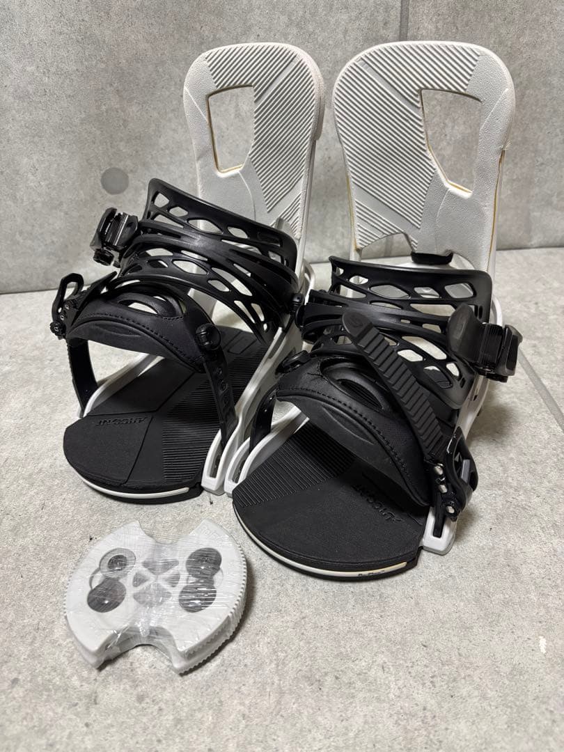 Burton バートン　カーテル　サイズS ビンディング BURTON（バートン） [日本正規品] スノーボード ビンディング BURTON