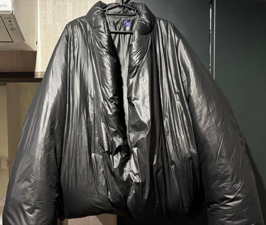 yeezy gap balenciaga ラウンドジャケット 2 M カニエ・ウエストとGapの「YEEZY GAP」ラウンドジャケットが12月16日22