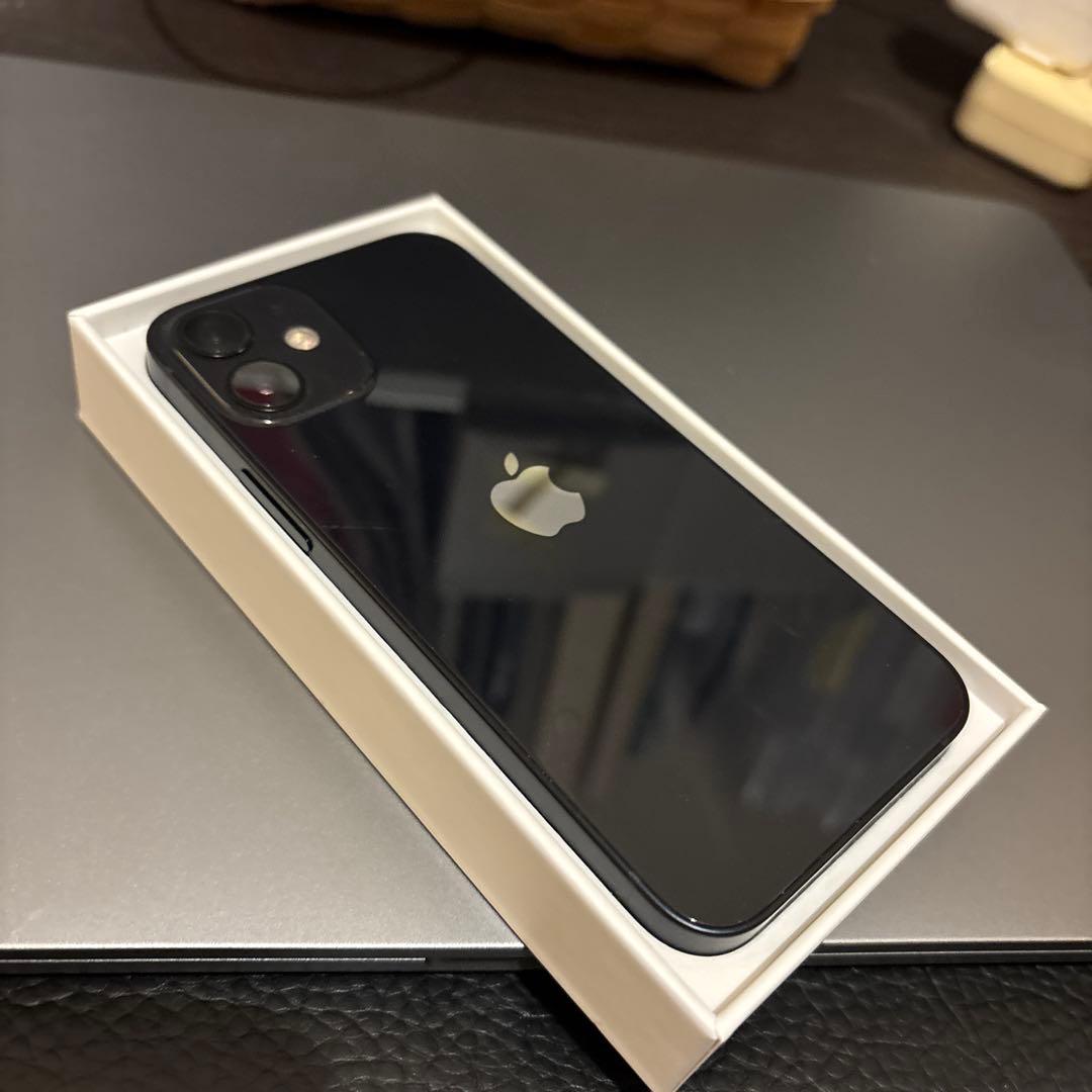 Apple iPhone 12miniブラック 本体 64GB