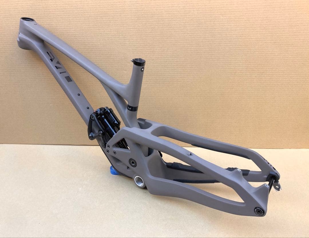 新品!! EVIL WRECKONING LS / イービル レコニング - メルカリ