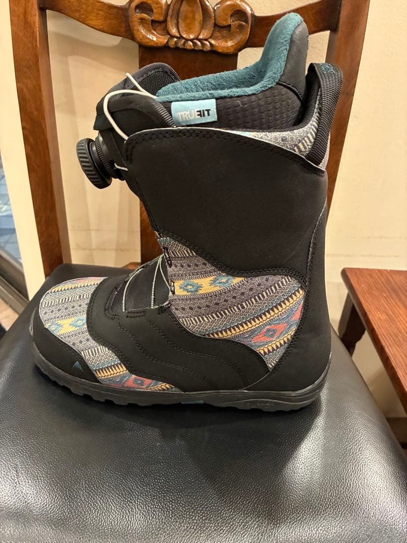 BURTON MINT BOA スノボブーツ 女性用　24.5cm