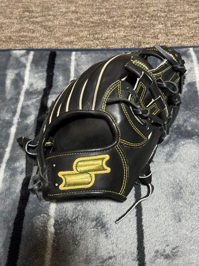 SSK プロブレイン軟式内野手用グラブ貴重