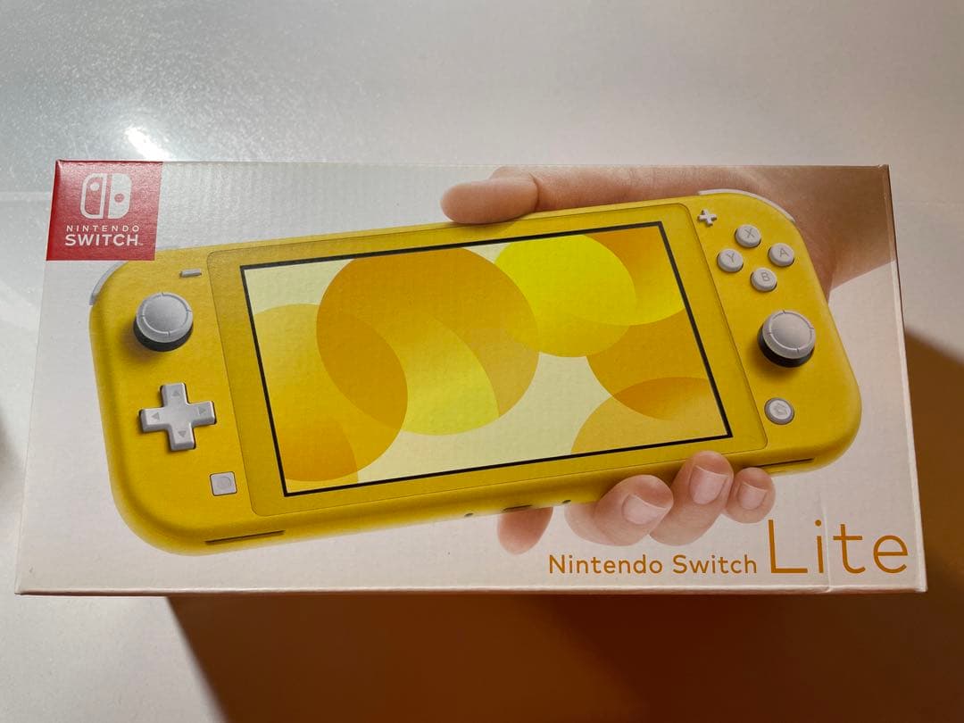 NINTENDO SWITCH LITE 黄色 Nintendo Switch Lite - Yellow - REFURBISHED - Hardware - Nintendo