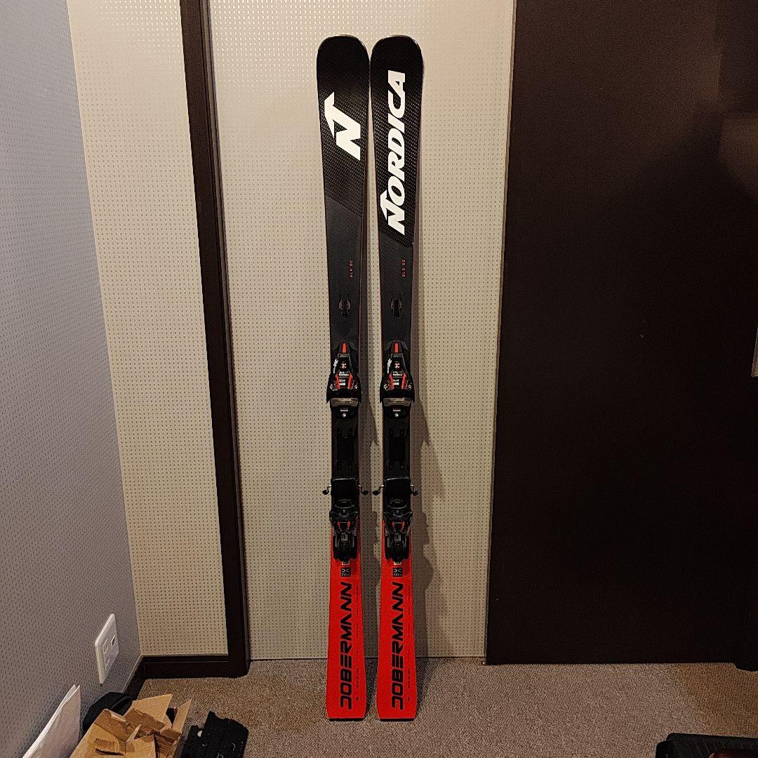 ノルディカ ドーベルマンSLR DC Race Dobermann SLR DC FDT - Nordica - Skis and Boots – Official website