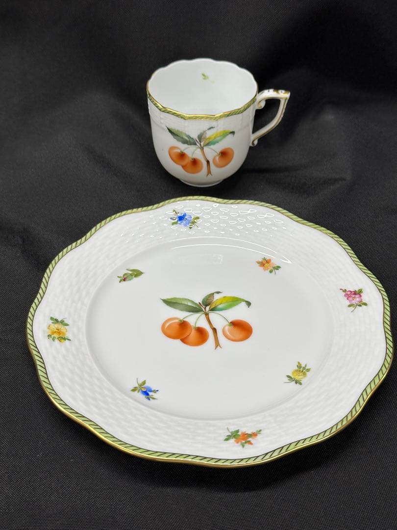 ①【美品】HEREND ヘレンド　エスキース　チェリー　カップ　プレート ①【美品】HEREND ヘレンド エスキース チェリー カップ プレート