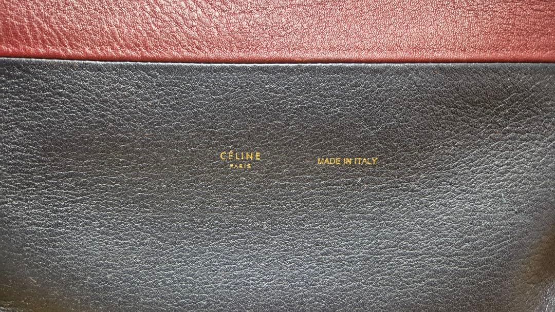 CELINE フラップ式 長財布 黒/赤 000000162095-01.jpg?size=l&w=