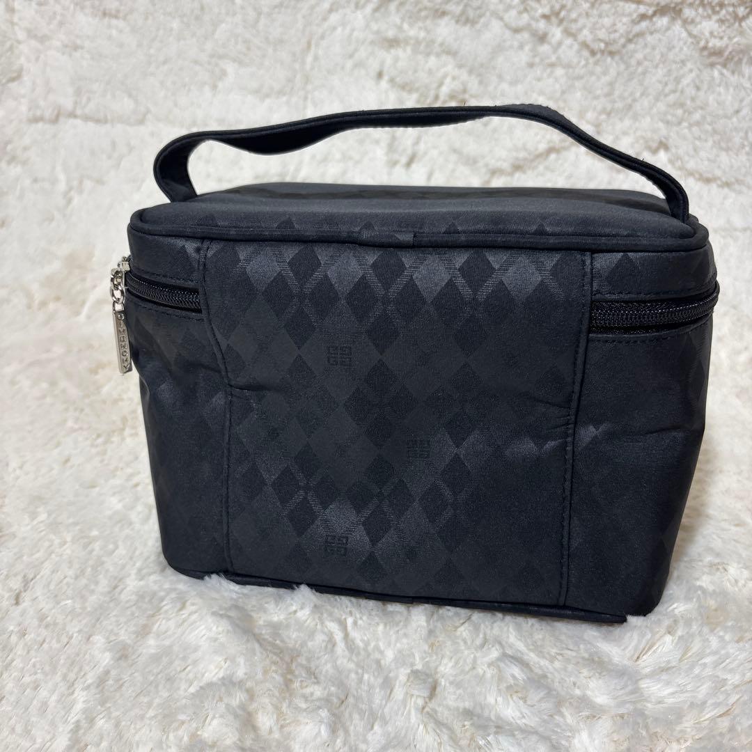 未使用】GIVENCHY ジバンシー バニティポーチ ブラック - メルカリ