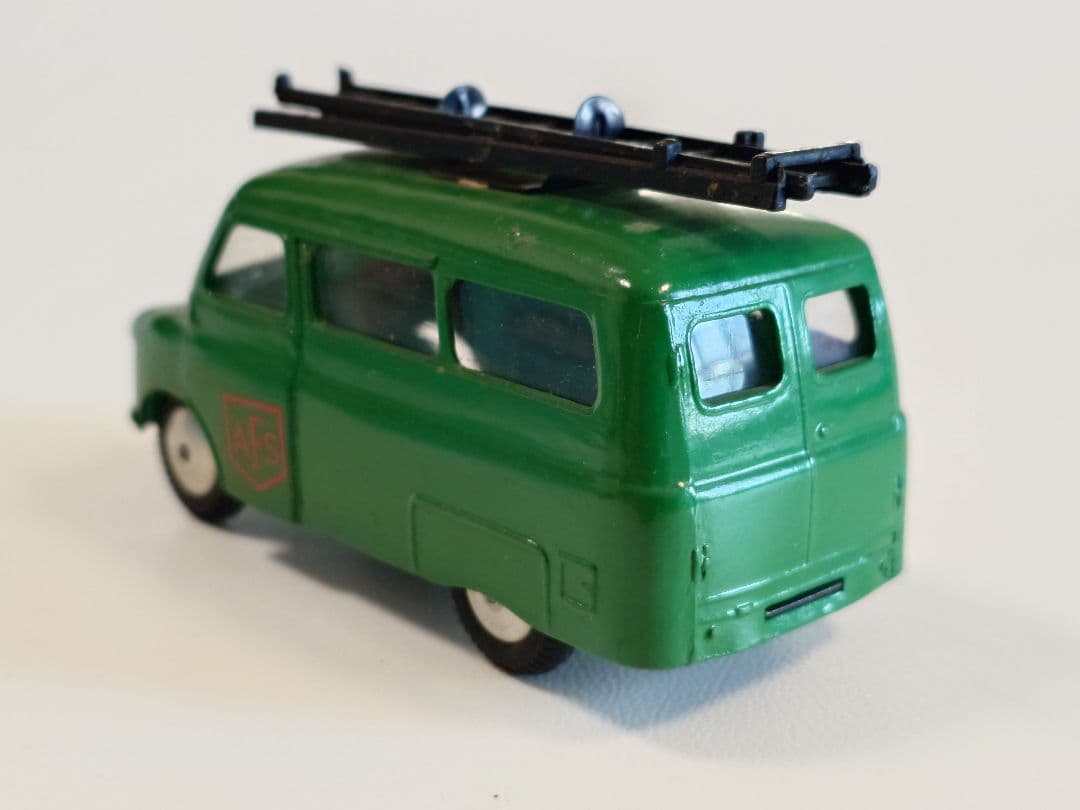 ミニカー CORGI TOYS 405 BEDFORD \"UTILECON\" A.F.S.