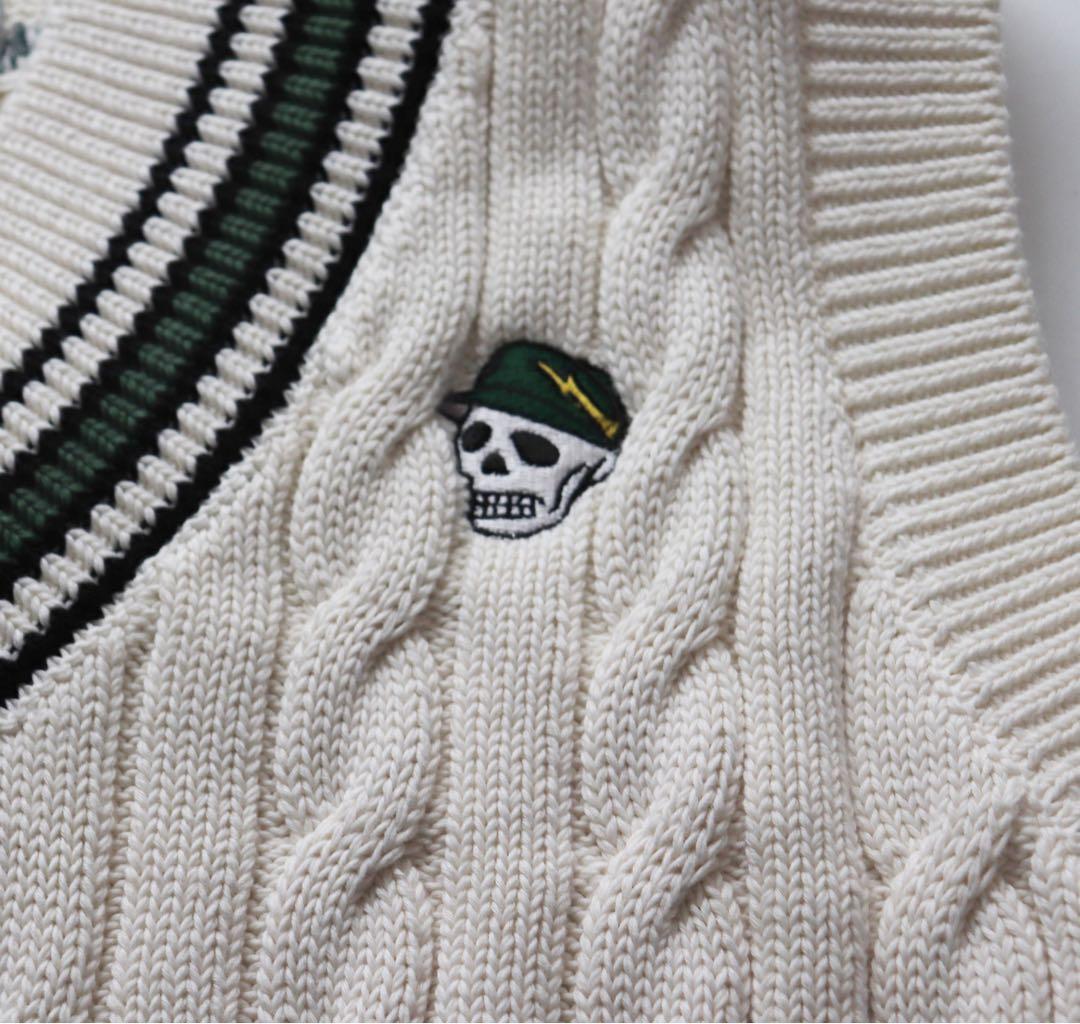 《デヴァローゴルフ》未使用 ケーブル編み ニットベスト ユニセックス M