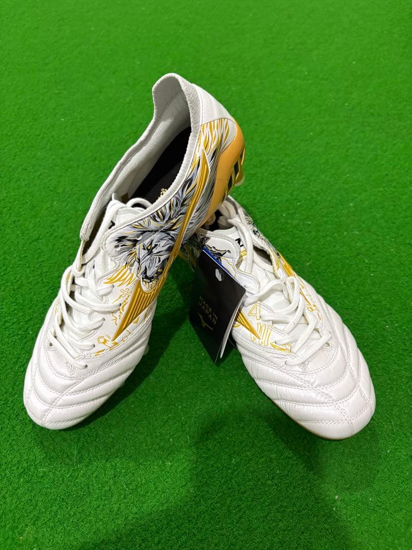 ［最終値下げ］モレリア NEO3 SR4 JAPAN セルヒオ・ラモス MIZUNO ミズノ モレリア NEO 3 β SR4 JAPAN(ホワイト×ゴールド
