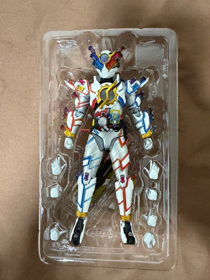 S.H.Figuarts 仮面ライダービルド ジーニアスフォーム