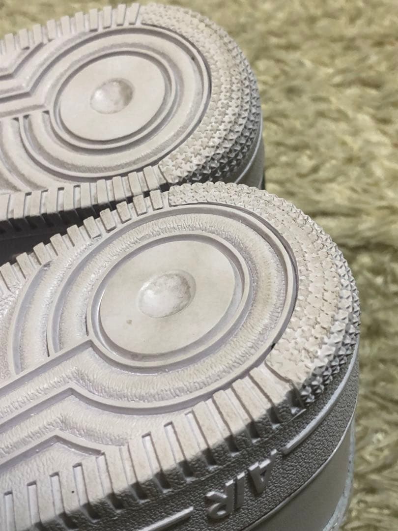 未使用級　極美品　ナイキ　エアフォース1 07 白　ホワイト　24.5cm