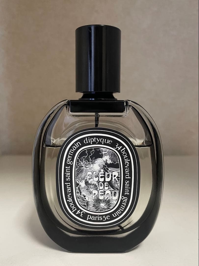 FLEUR DE PEAU (フルールドゥポー) オードパルファン　75ml Fleur de Peau (フルールドゥポー) - オードパルファン | Diptyque Paris