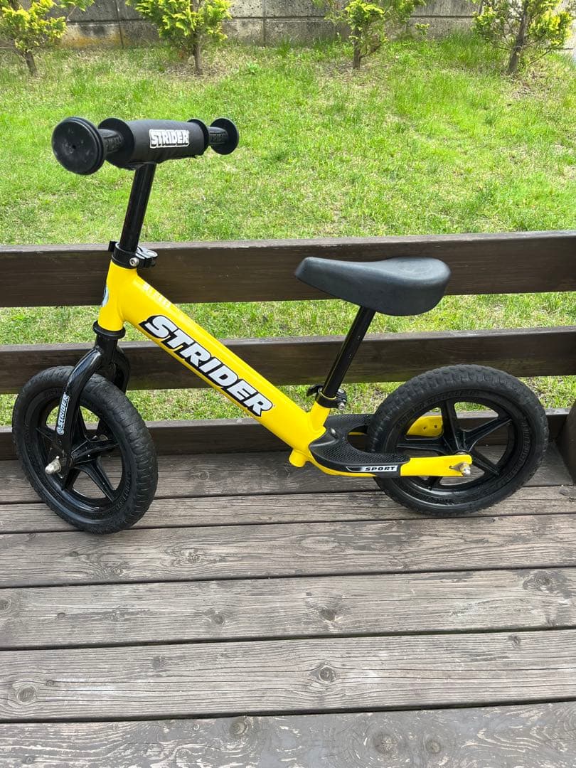 STRIDER 12インチ バランスバイク イエロー Amazon.co.jp: STRIDER(ストライダー) 12 SPORT (スポーツ) バランス