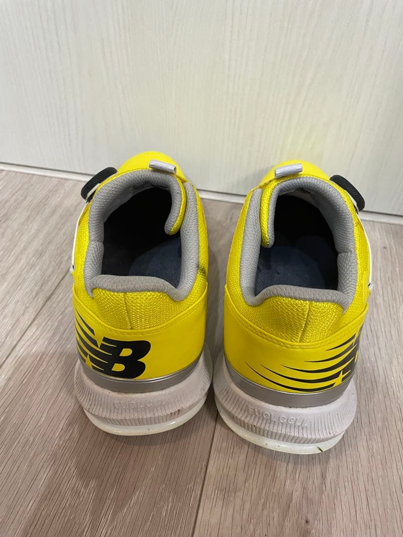 New Balanceゴルフシューズイエロー 1001v 黄色ユニセックス 女性