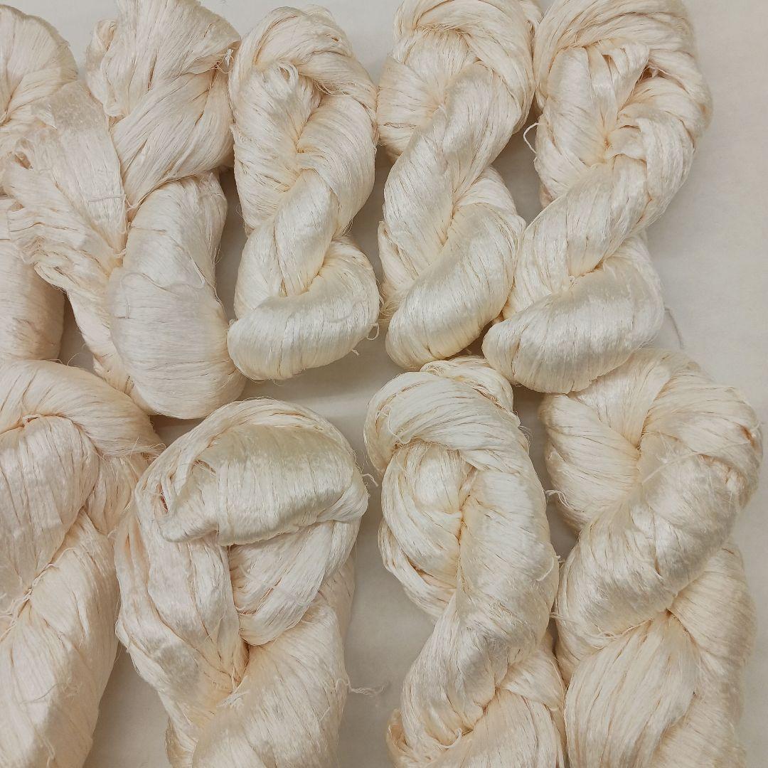 たぬき様専用極細糸、黄色絹糸セット