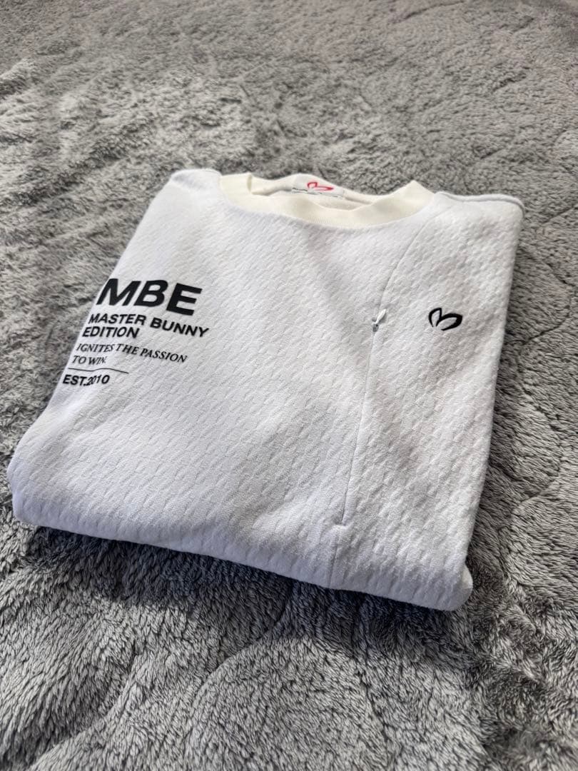 MASTER BUNNY EDITION マスターバニー長袖トレーナー ホワイト MASTER BUNNY EDITION】マスターバニーエディション 裾フリル 長袖