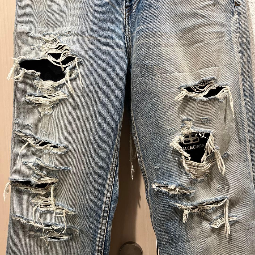 BALENCIAGA 20WINTER Regular Ripped Denim-翌日出荷