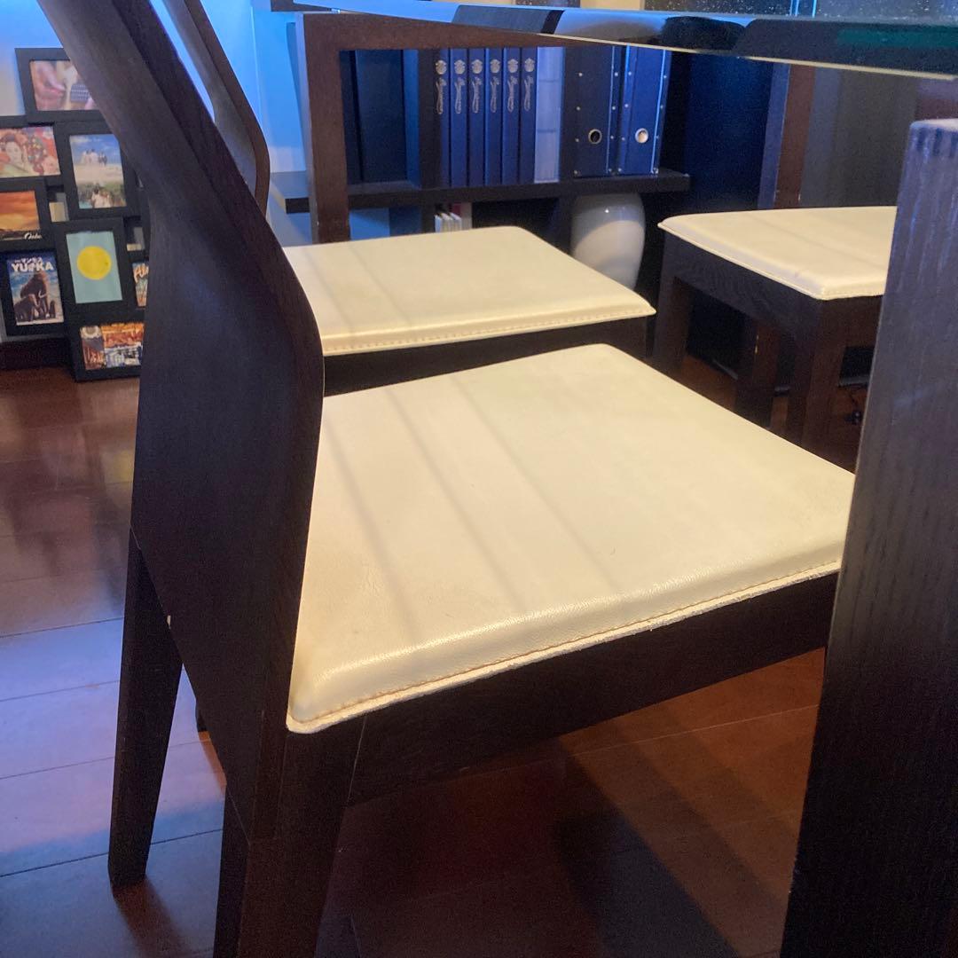 a-flat ガラス製ダイニングテーブル セット　4人用《モダン／オシャレ》