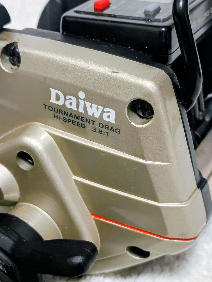 ダイワ タナセンサー 500 (リール) 価格比較 - 価格.com ダイワ タナ