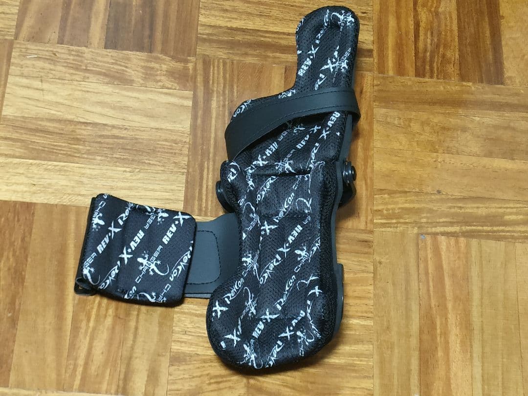 LORD FIELD REV X コブラ フィンガーリスタイ 右投げ用 Lサイズ