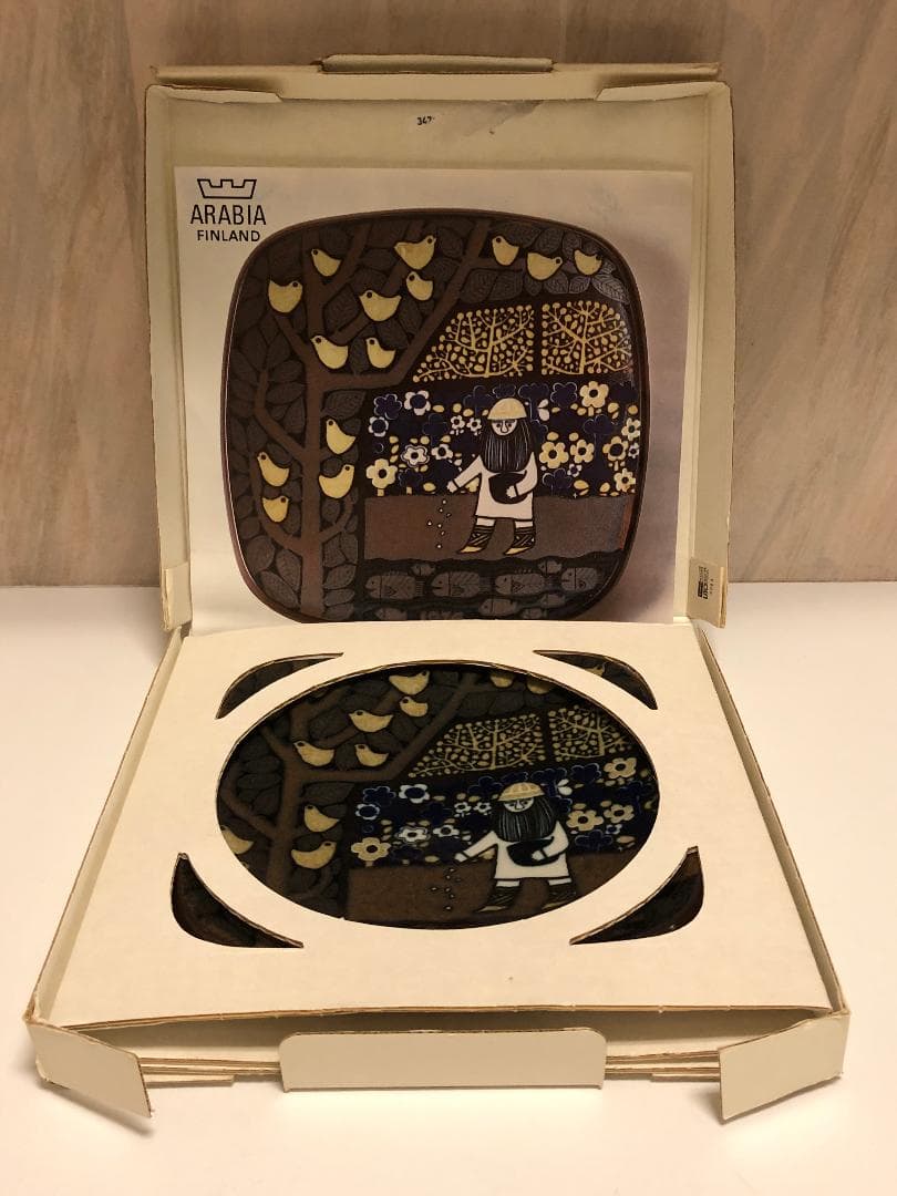 1976 ARABIA アラビア KALEVALA カレワラ イヤープレート Arabia Kalevala 1976 イヤープレート, ヴィンテージ | Astialiisa Online