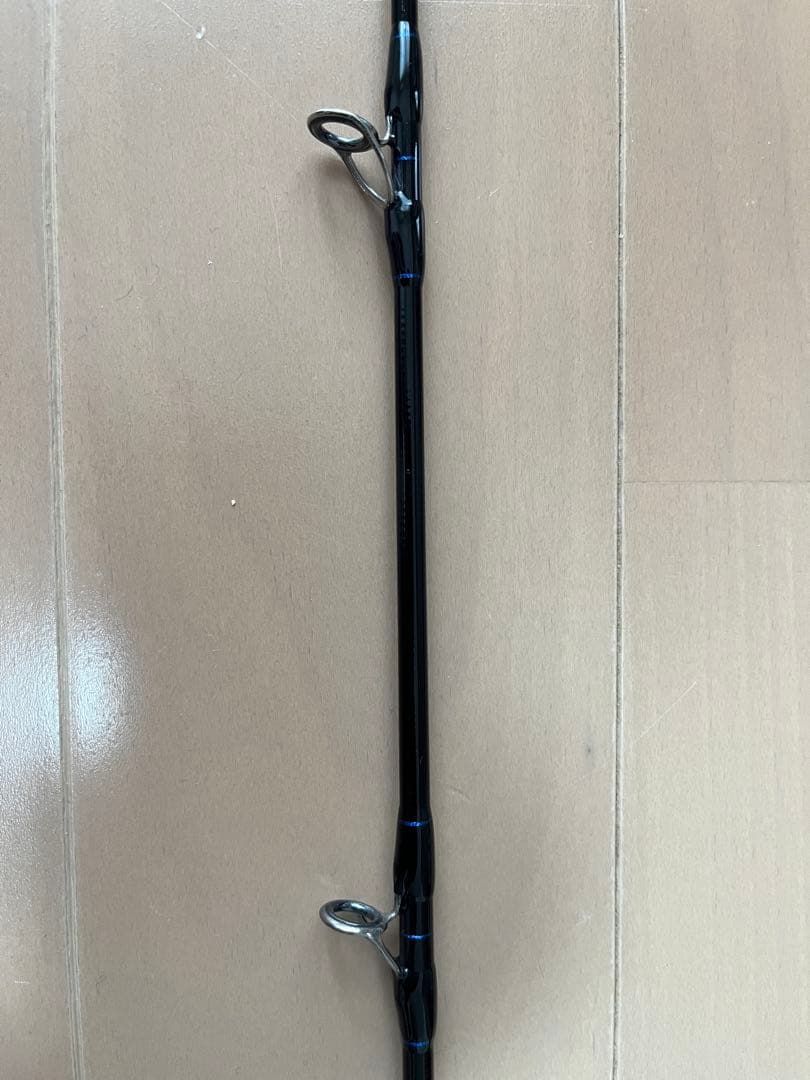 ZENAQ DEFI MUTHOS Accura 100H 【美品】