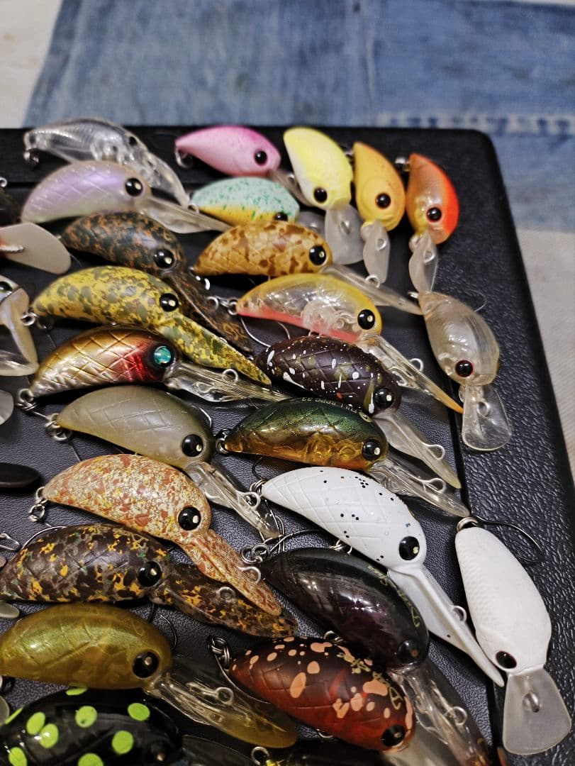 エリアトラウトプラグセット110個クランクミノー