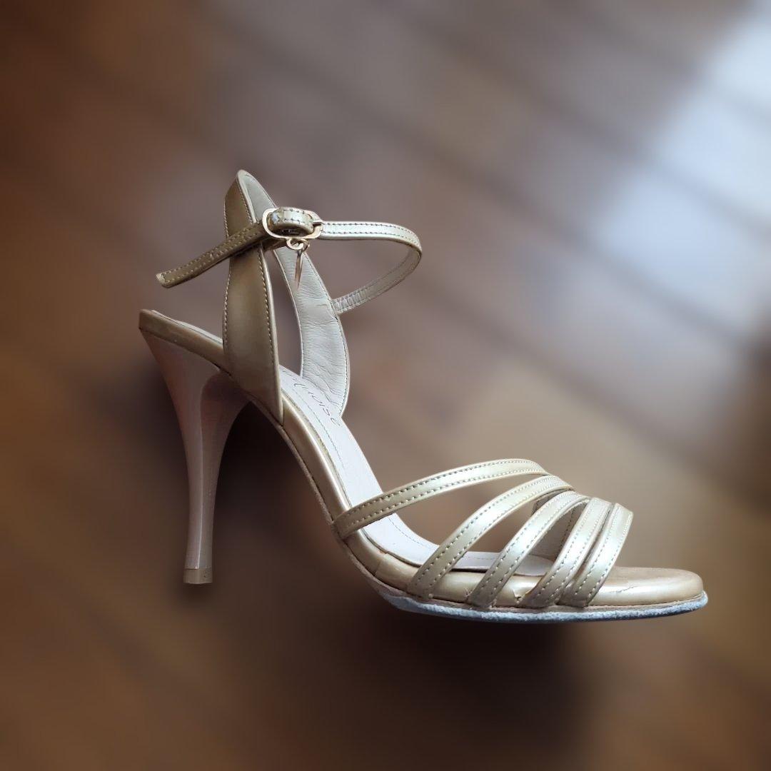 turpuoiseアルゼンチンタンゴシューズ35おまけシューズクリップ - メルカリ