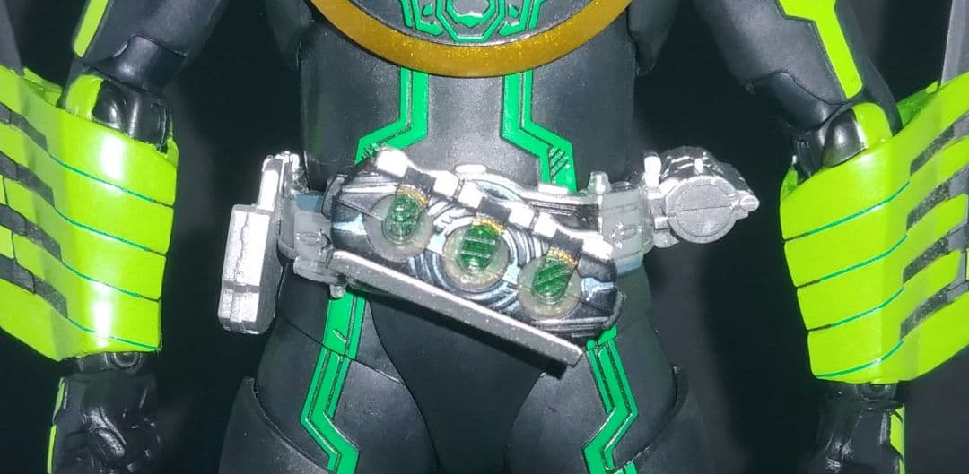 S.H.Figuarts（真骨彫製法）仮面ライダーオーズ ガタキリバコンボ