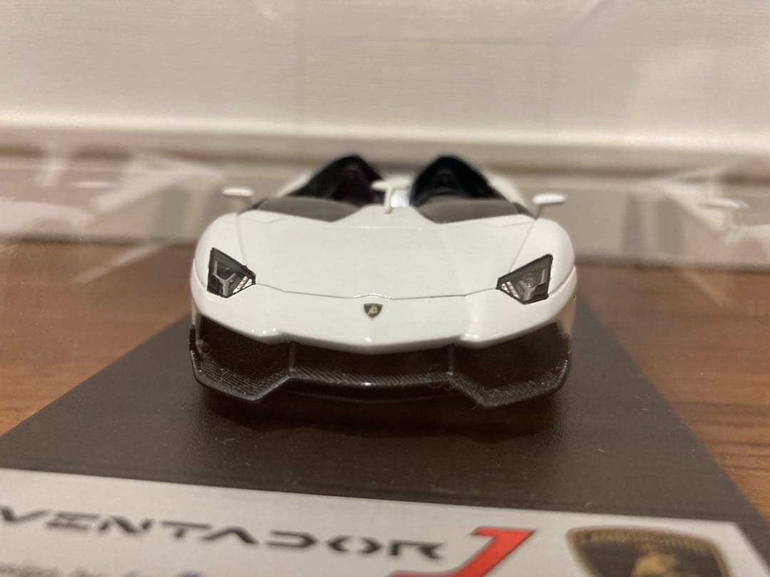 ルックスマート　ランボルギーニ　アヴェンタドールイオタ イオタの正統な後継車 ランボルギーニ アヴェンタドールSVJ - AUTO