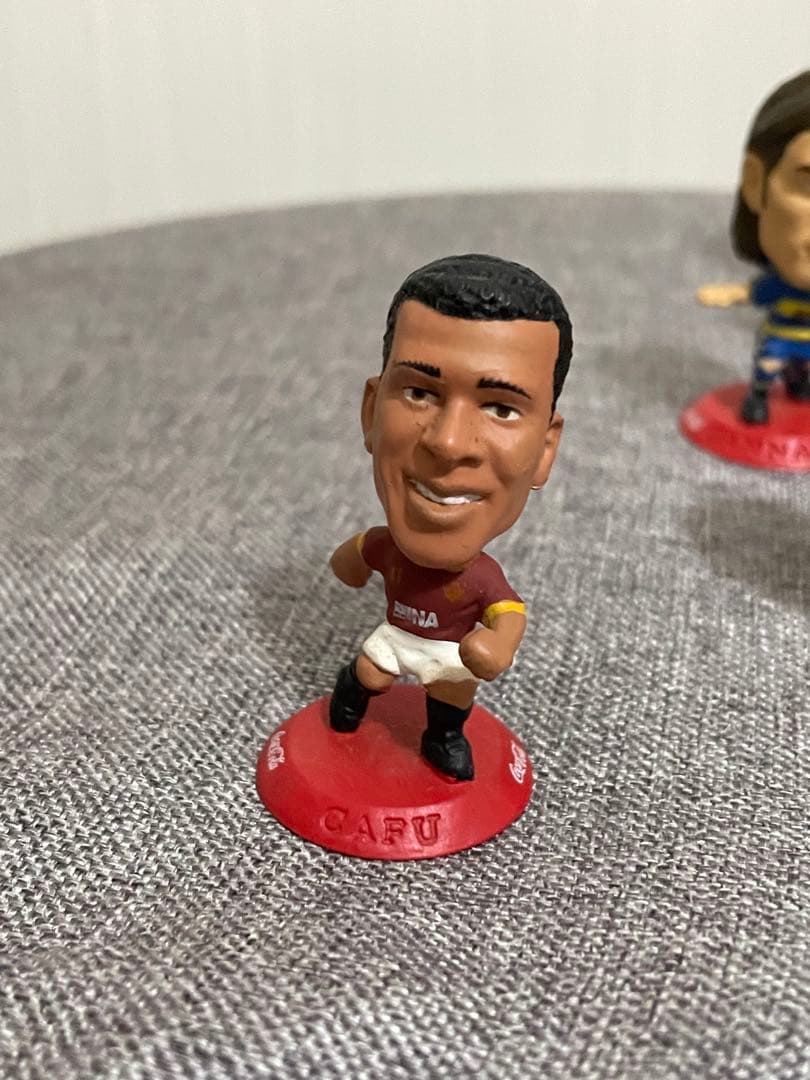 2002年コカコーラおまけサッカー選手フィギュア 9体セット - メルカリ
