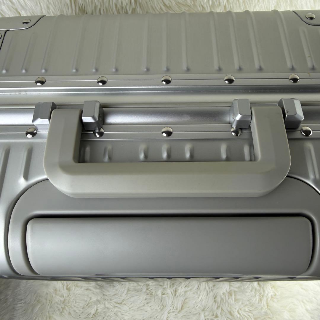 極美品】メルセデスベンツ スーツケース アルミ 32L 4輪 TSAロック
