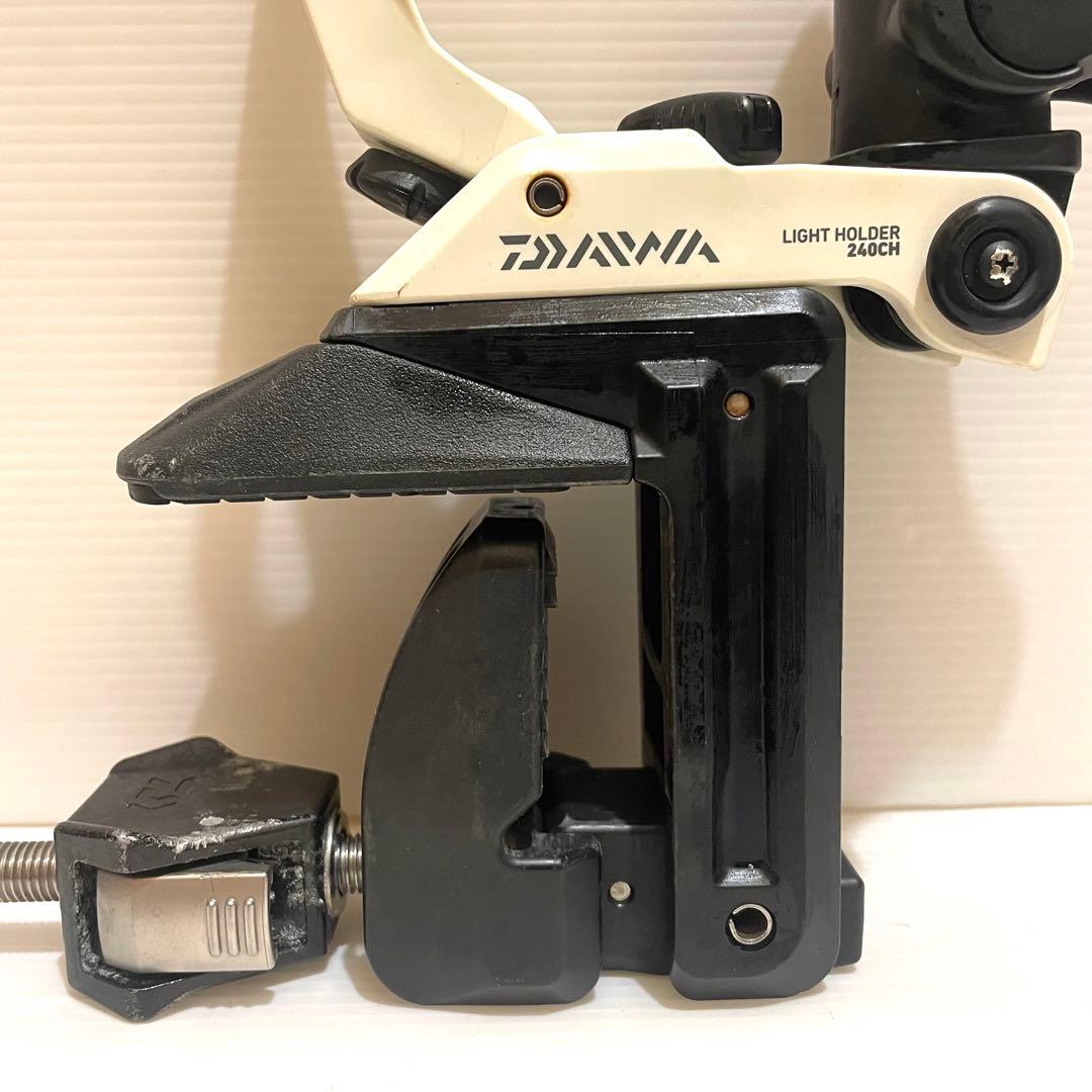 ダイワ DAIWA ライトホルダー 240CH 中古 - メルカリ