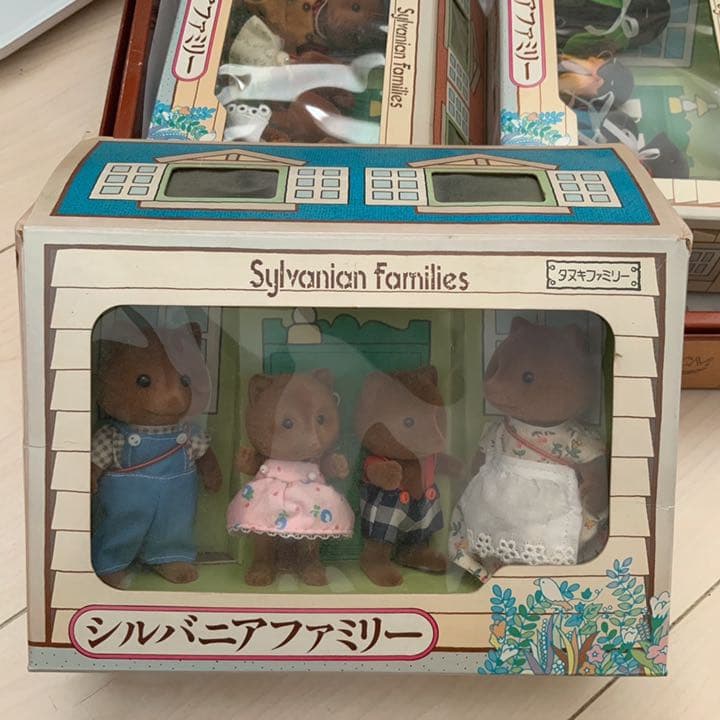 シルバニアファミリー   たぬきの家族 シルバニアファミリー たぬき家族｜Yahoo!フリマ（旧PayPayフリマ）