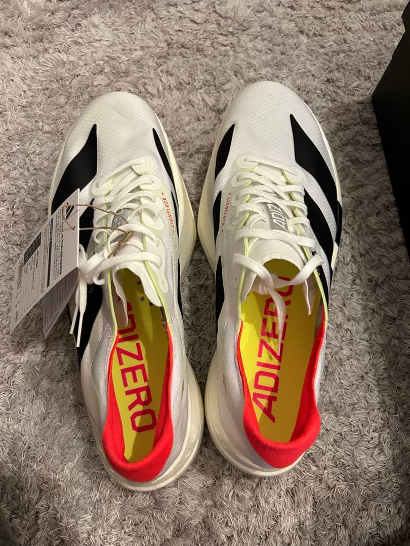 【新品未使用】adidas Adizero Adios Pro 4 M 26.5 adizero adios pro 4 “cherry blossom” Size 36-45 ，AED 250aed 🔥