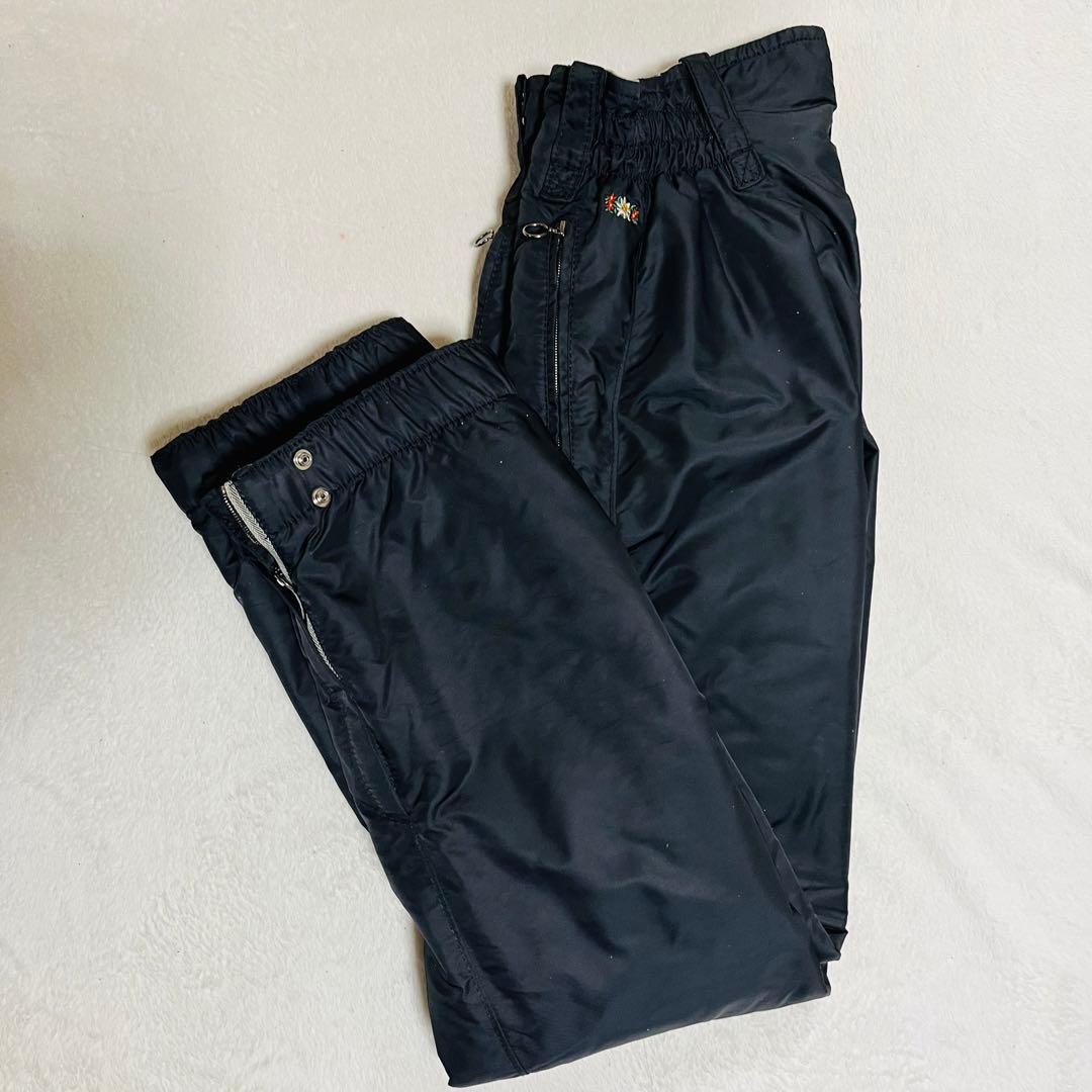 80%以下！美品　ポストカード 美品✳︎黒レディ一スダウンウィンタ一ウェアパンツ
