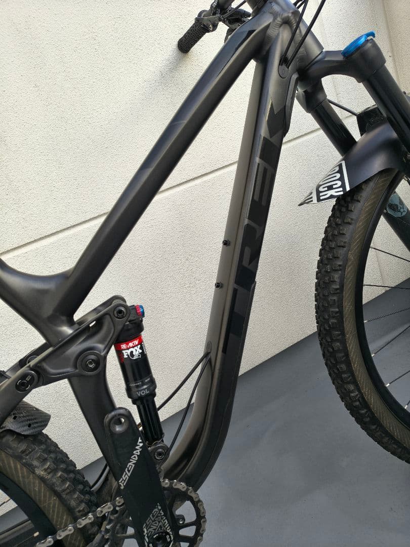 ◇TREK トレック FUEL EX8 29er M フルサス Magura ◇