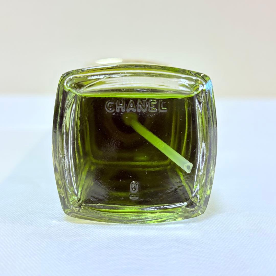 新品 シャネル N°19 オードトワレ ヴァポリザター 香水 100ml - メルカリ