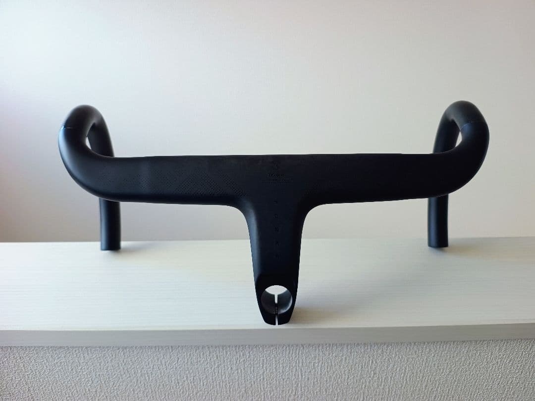 TOSEEK 一体型カーボンハンドルバー　ステム100mm 幅38mm 未使用 楽天市場】TOSEEKハンドル カーボンハンドル Di2 電動式変速 全内蔵式