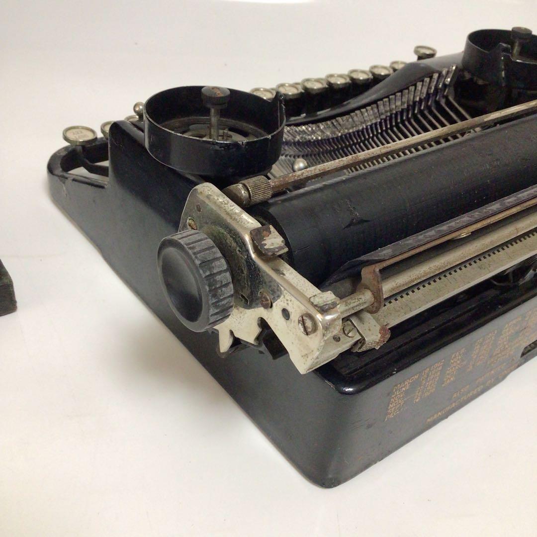 UNDERWOOD ポータブルタイプライター レトロ ビンテージ アメリカ製