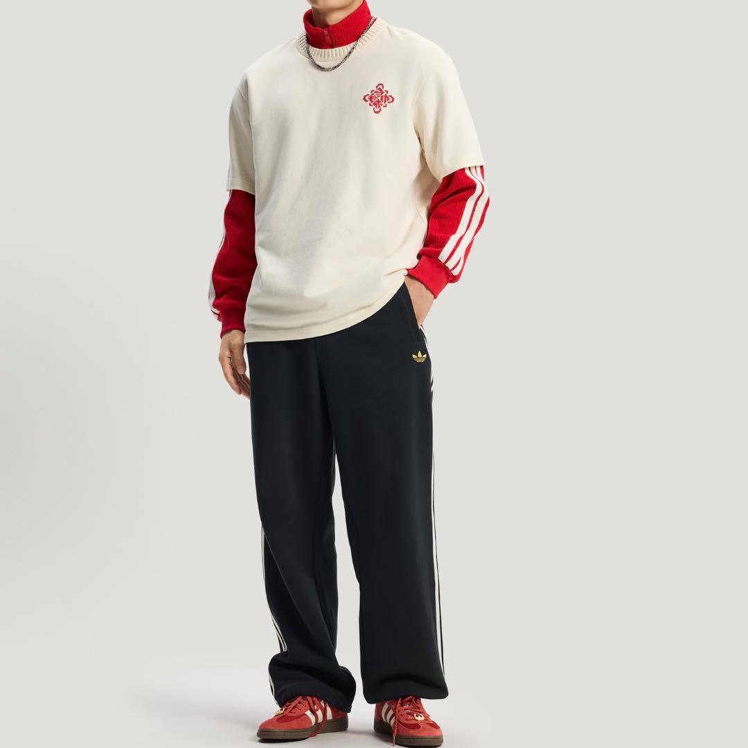 新品XL Adidas FW25 CNY 馬年限定 半袖Tシャツ KT0713 - メルカリ