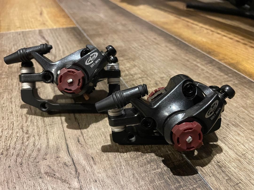 Avid BB7-MTN メカニカルディスクブレーキ 160mm 2個セット Avid BB7-MTN メカニカルディスクブレーキ 160mm 2個セット