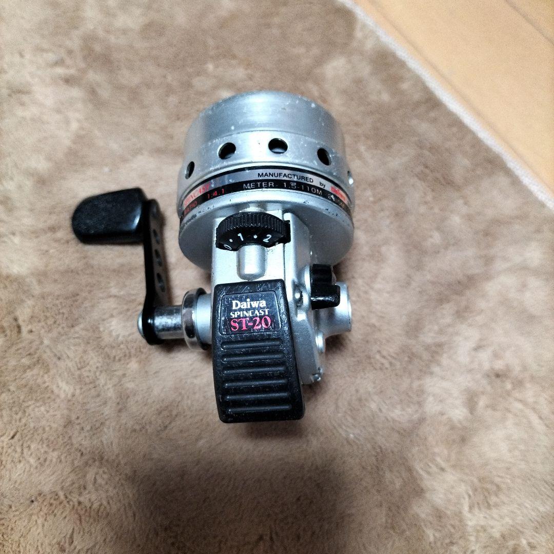 Daiwa ダイワ スピンキャスト ST-20 - メルカリ