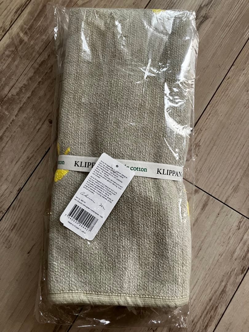 スウェーデンKLIPPAN バタフライ柄 ミニブランケット - 布団・毛布