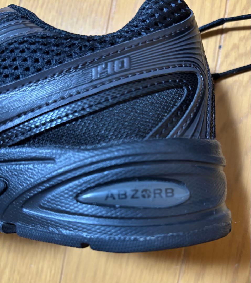 New Balance U740BO2 ブラックスニーカー 24.5cm