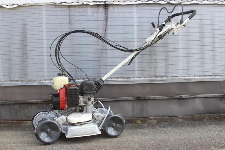 草刈機　オーレック　スパイダーモアー　SP850A　ブレーキ付き　4WD　爪新品 オーレック スパイダーモアー SP850A | のうき屋 ONLINE STORE