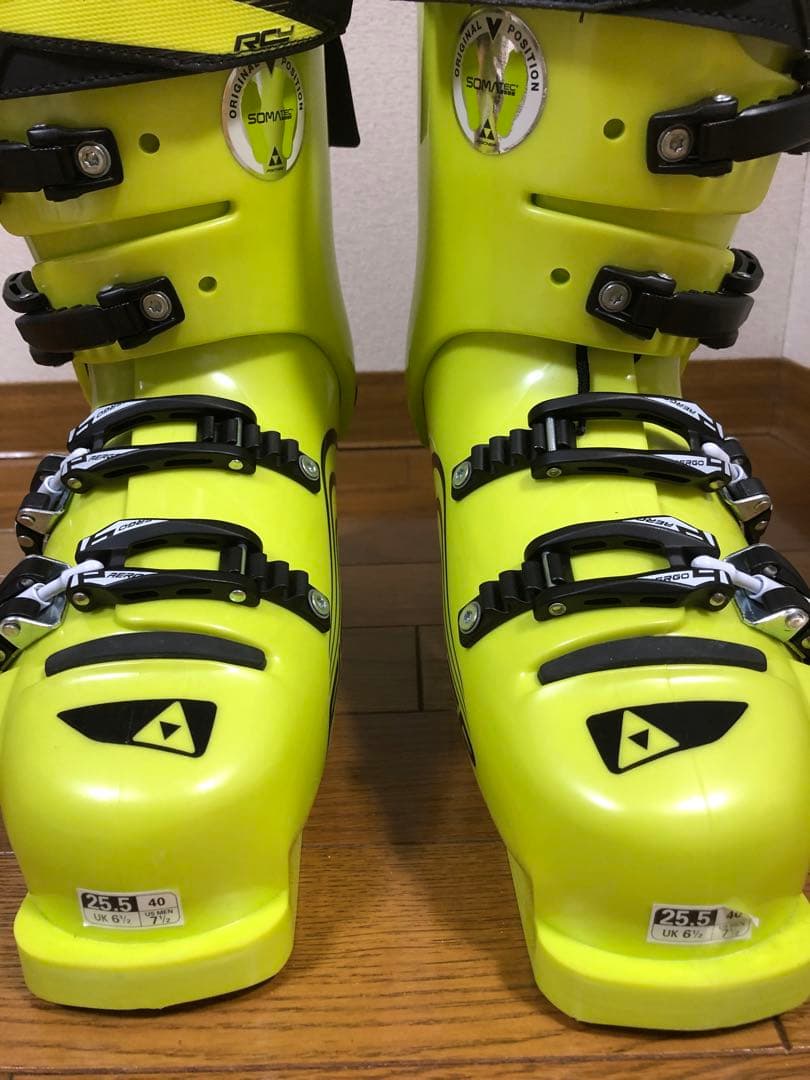 Fischer RC 160 スキーブーツ イエロー - メルカリ